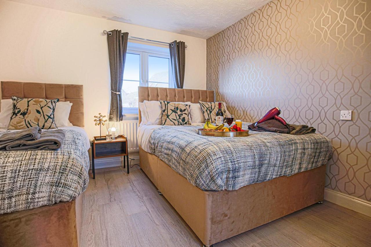 Cosy 3 Bed House To Bicester Outlet For Big Group By Platinum Key Properties Dış mekan fotoğraf