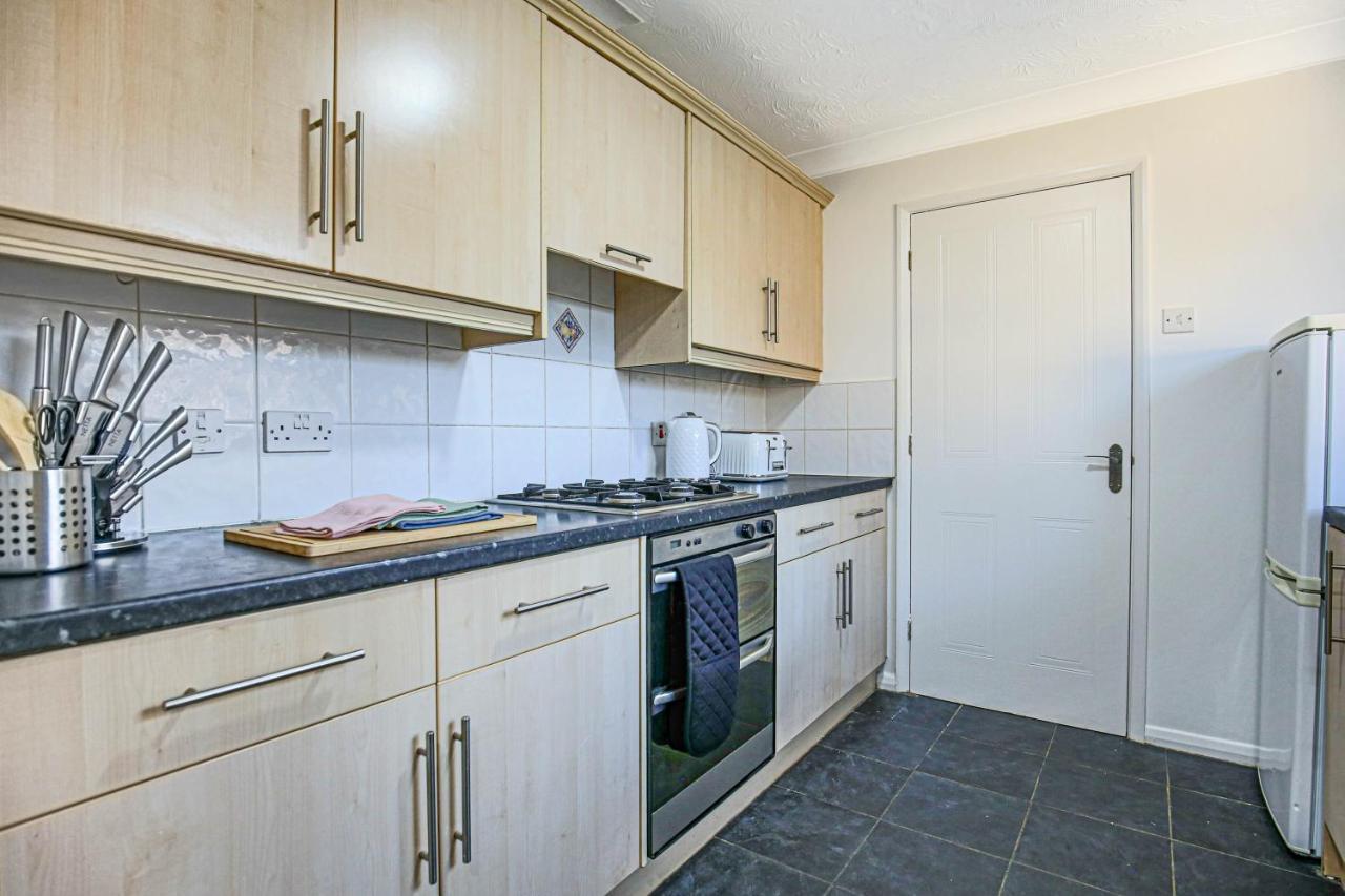 Cosy 3 Bed House To Bicester Outlet For Big Group By Platinum Key Properties Dış mekan fotoğraf